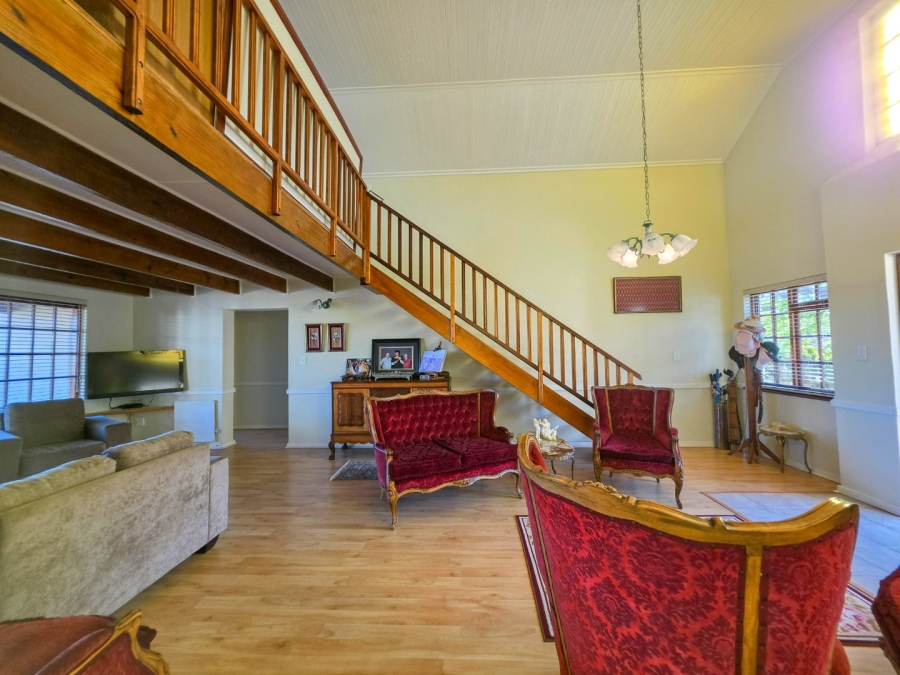 4 Bedroom Property for Sale in Stilbaai Wes Western Cape